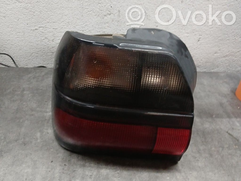 Rear/tail lights   7701034110