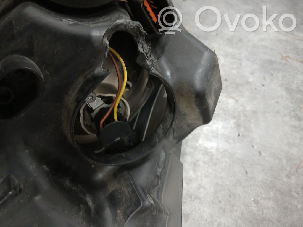 Lampa przednia   00006208A8