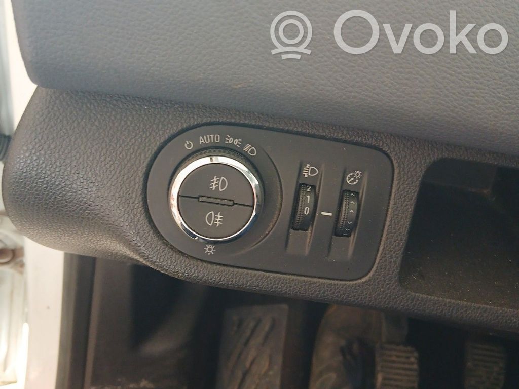 Opel Meriva B Interruptor de luz 