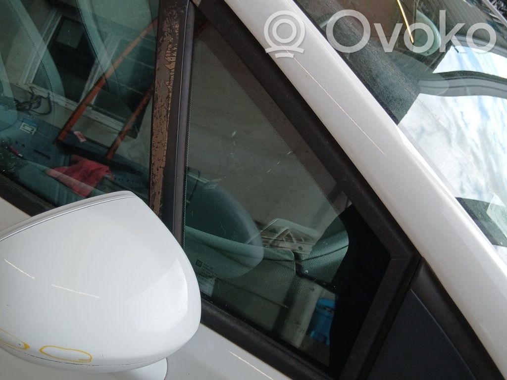 Opel Meriva B Drzwi przednie 