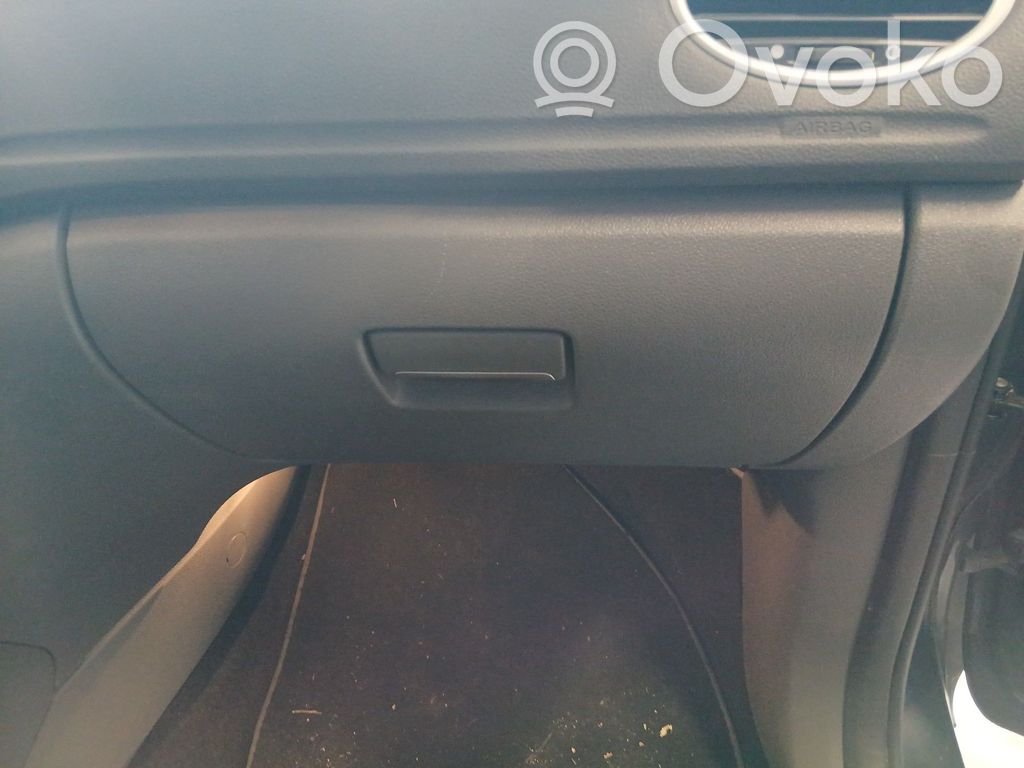 Ford Focus Glove box set 