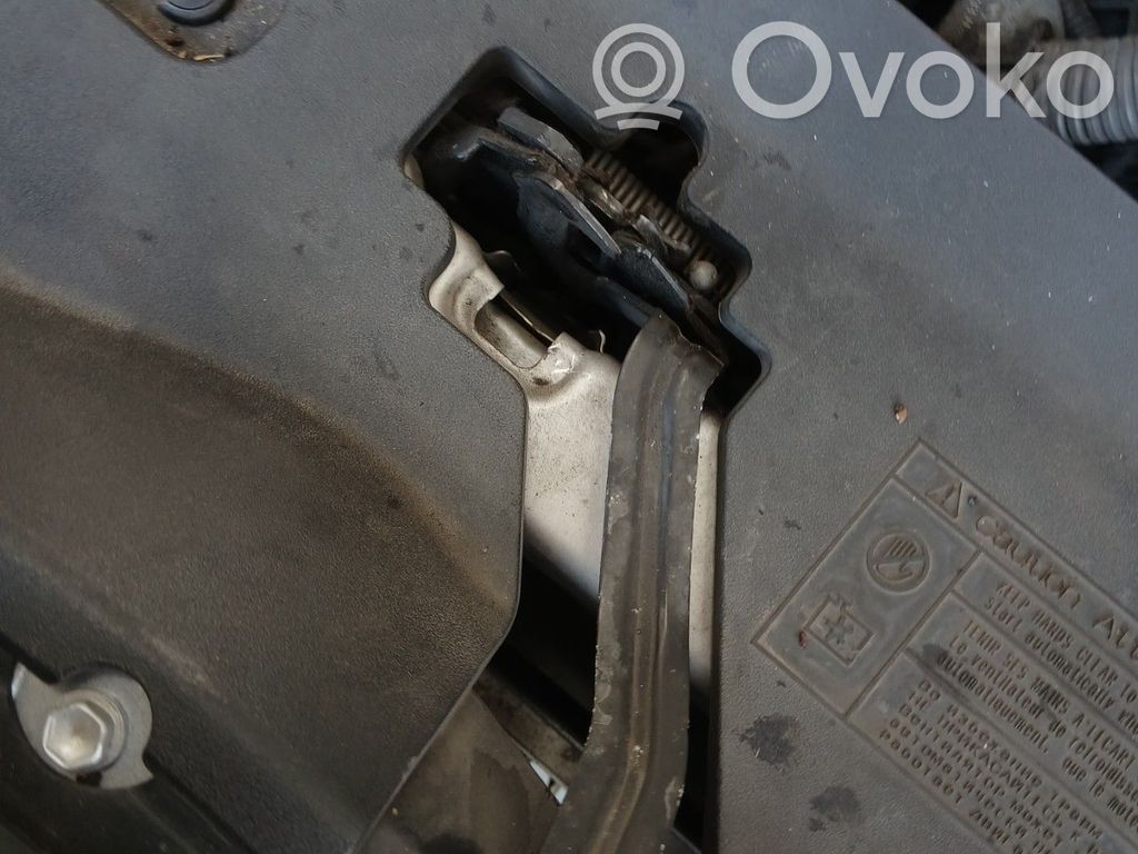 Toyota Verso Engine bonnet/hood lock/catch 