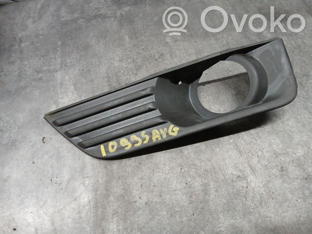 Ford Focus Front fog light trim/grill 