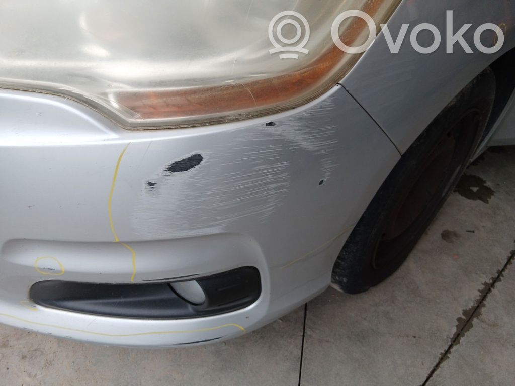 Citroen C4 II Zderzak przedni 