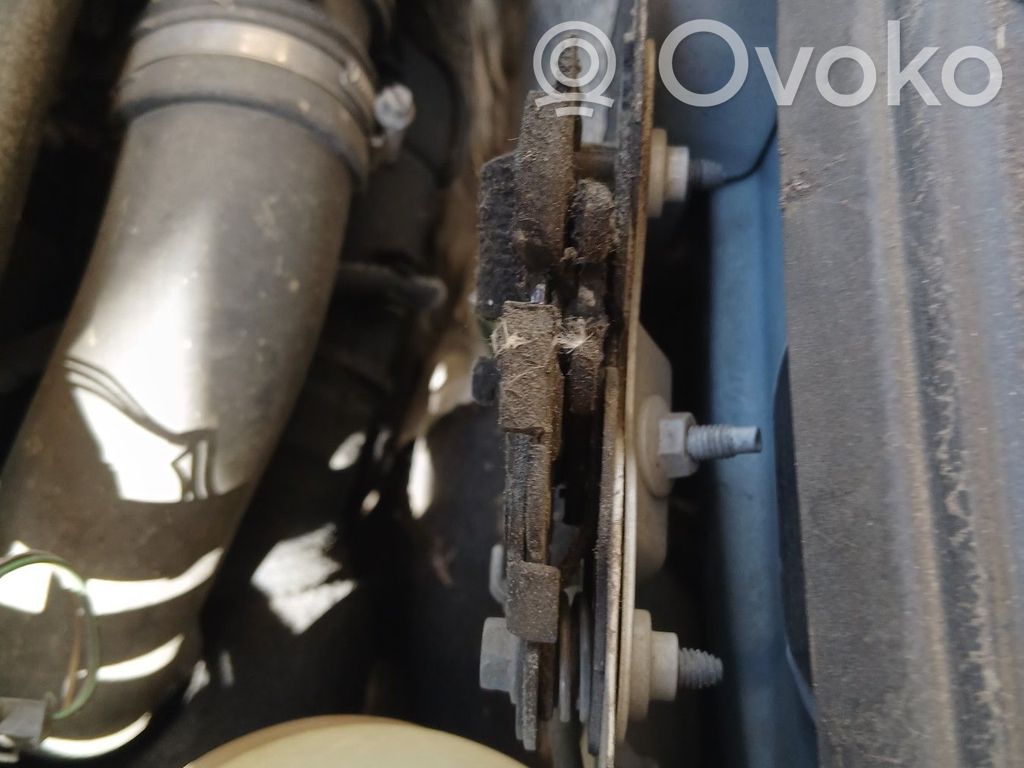 Renault Kangoo I Engine bonnet/hood lock/catch 