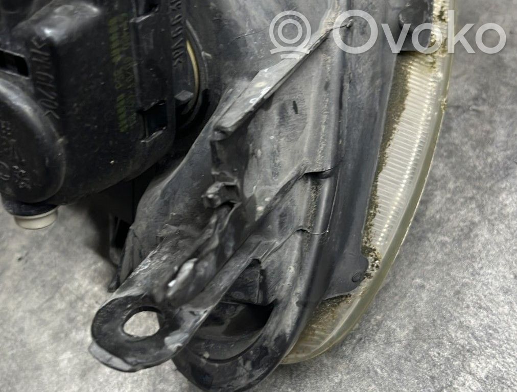 Peugeot 206 Headlight/headlamp 