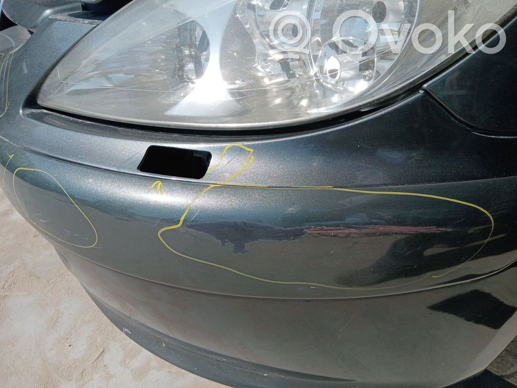 Peugeot 307 Front bumper 