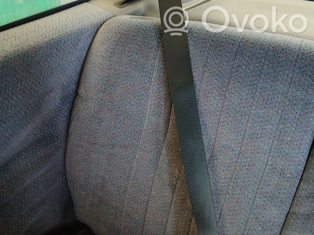 Opel Corsa B Pas bezpieczeństwa fotela tylnego 