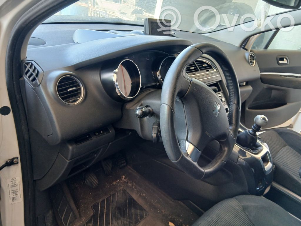 Peugeot 5008 Panel de instrumentos 