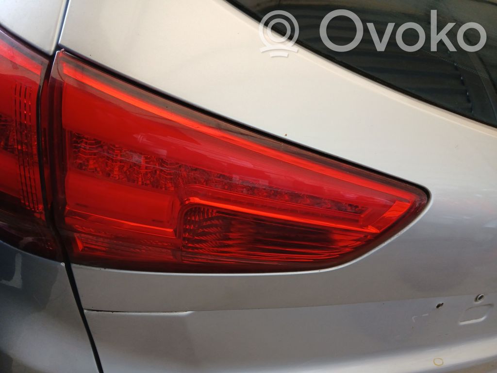 KIA Ceed Takaluukun takavalot 