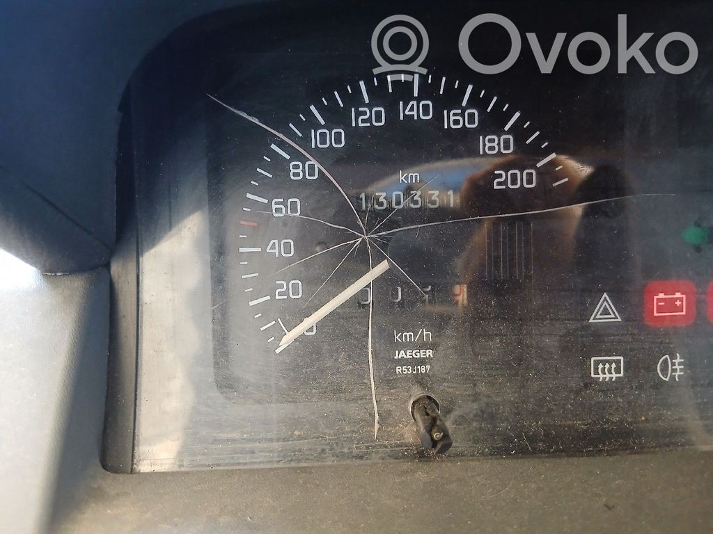 Renault Clio I Speedometer (instrument cluster) 