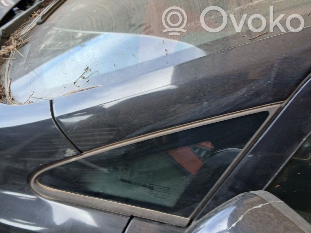 Opel Corsa D Front triangle window/glass 