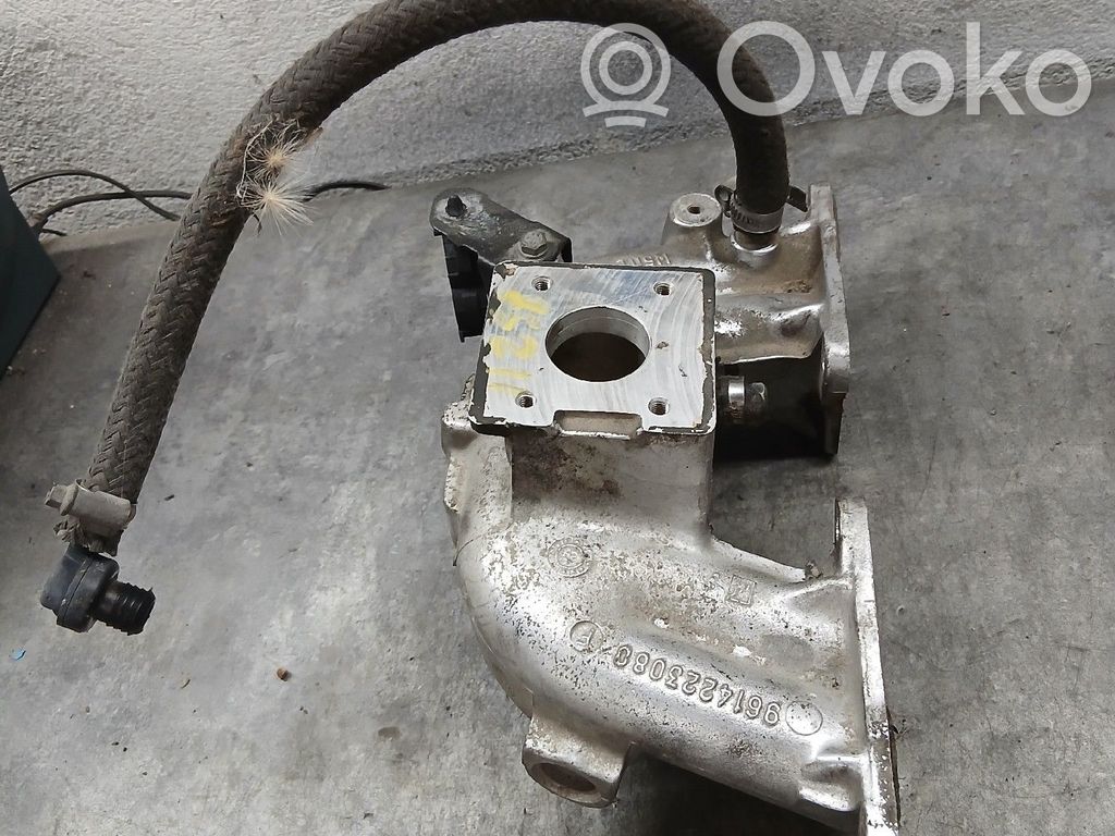 Peugeot 106 Collettore di aspirazione 