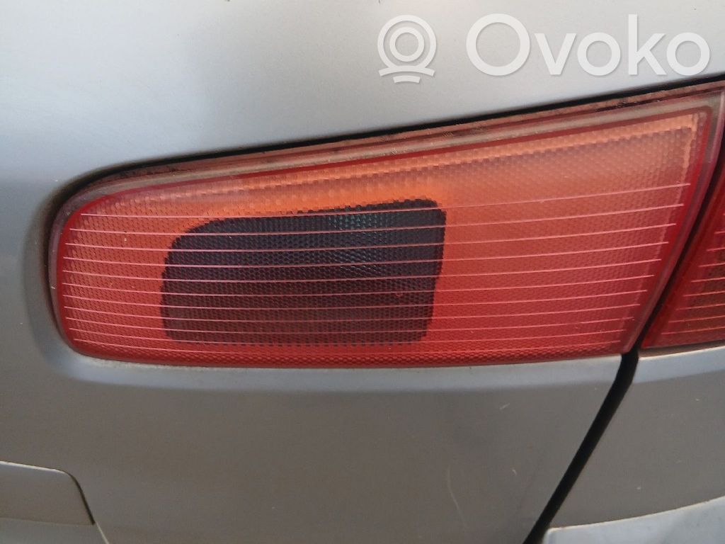 Mazda 2 Takaluukun takavalot 