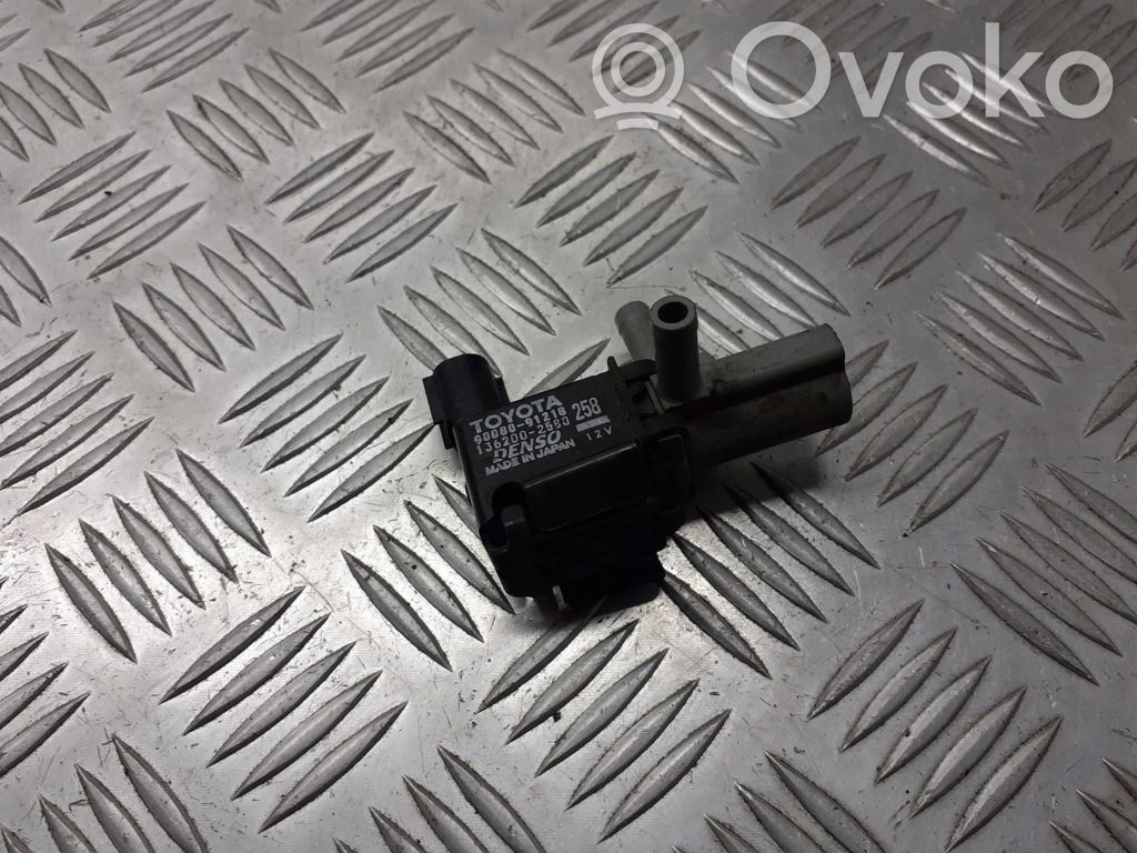 Válvula de vacío   9008091218