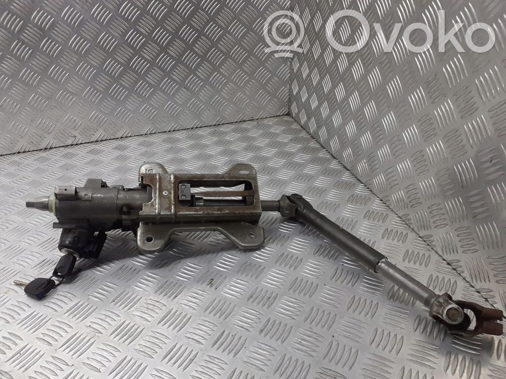 Ford Fiesta Lenksäule hinten 