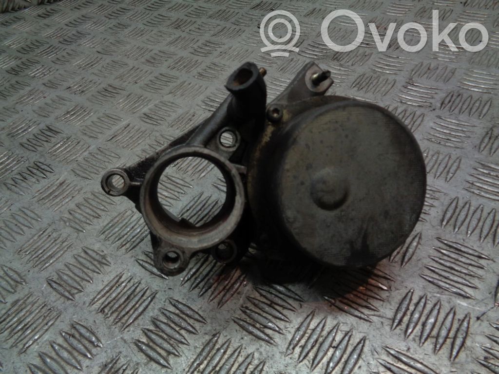 Ford Mondeo Mk III Vakuumo pompa 