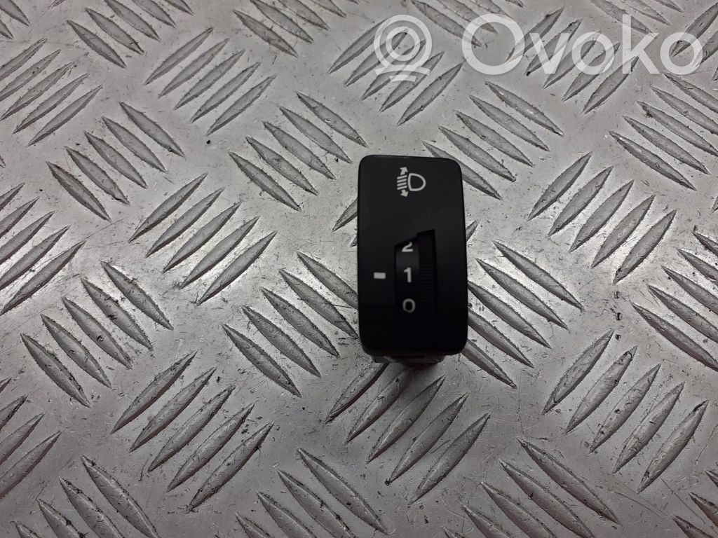 KIA Picanto Headlight level adjustment motor 