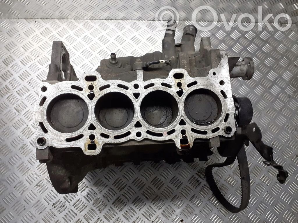 Engine block   4M5G6015
