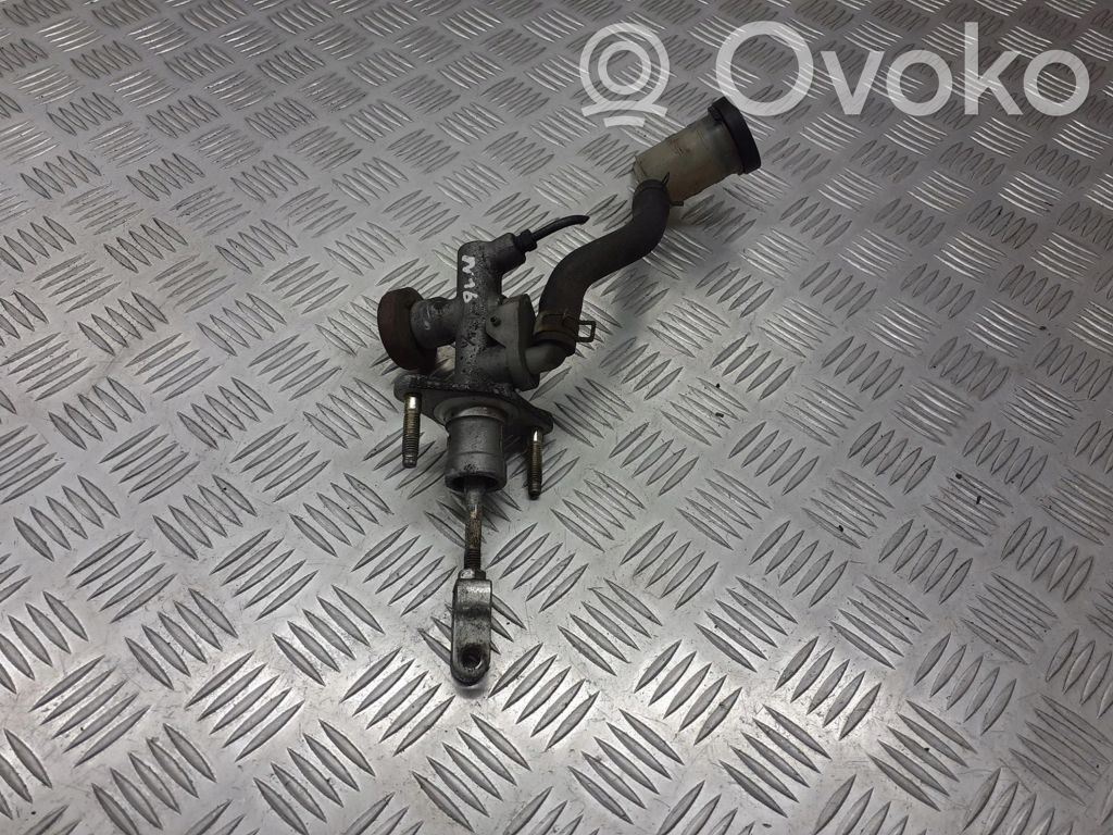 Nissan Almera N16 Clutch release bearing slave cylinder 