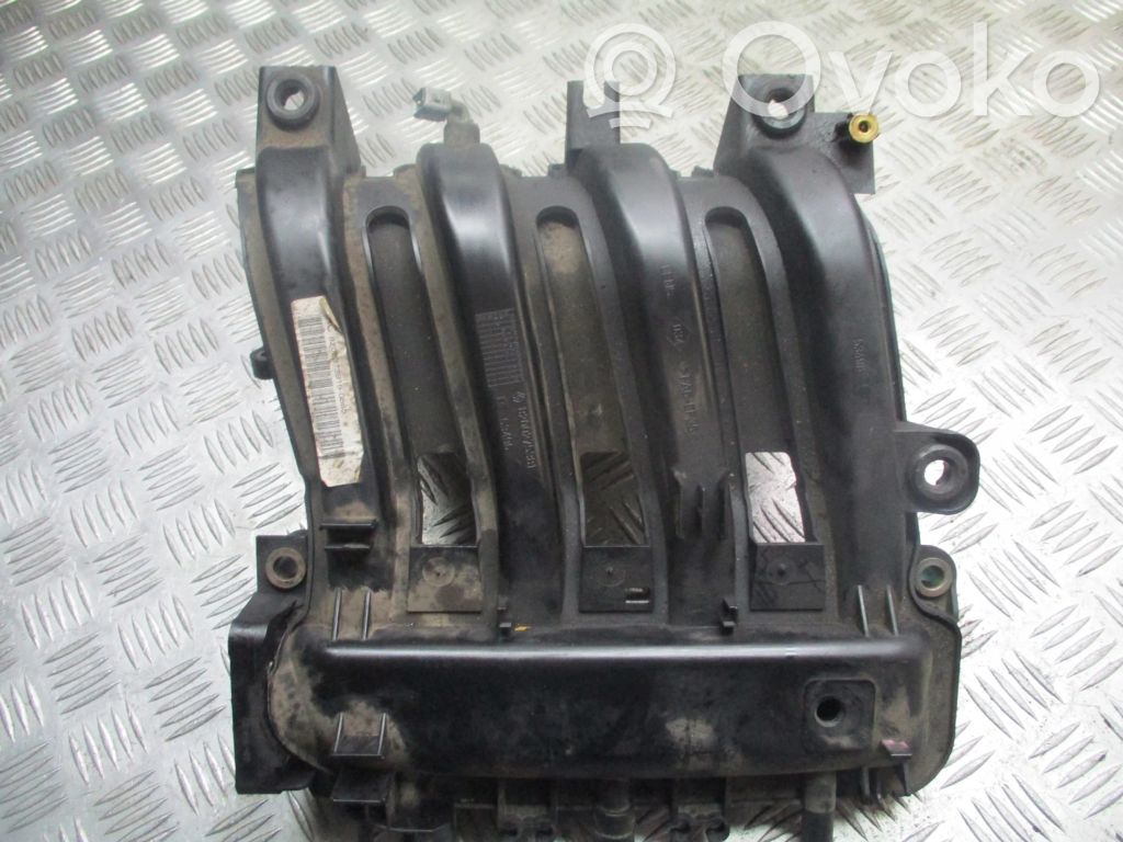 Renault Modus Kolektorius įsiurbimo 