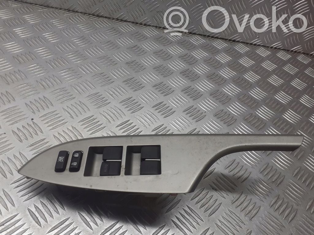 Toyota Corolla E140 E150 Front door window switch trim 