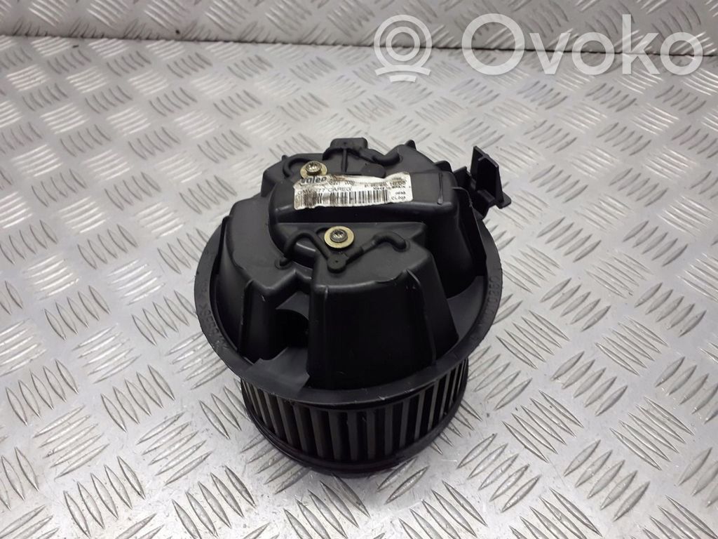 Renault Modus Etuoven puhaltimen moottori 