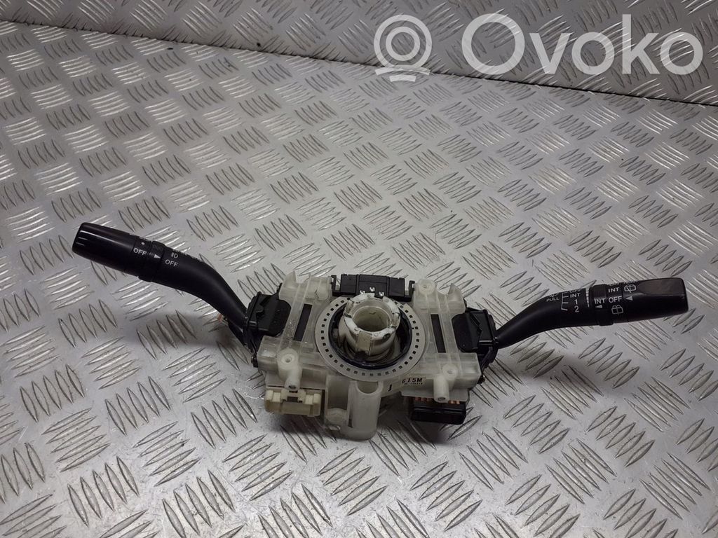 Headlight wiper switch   JGJ5M