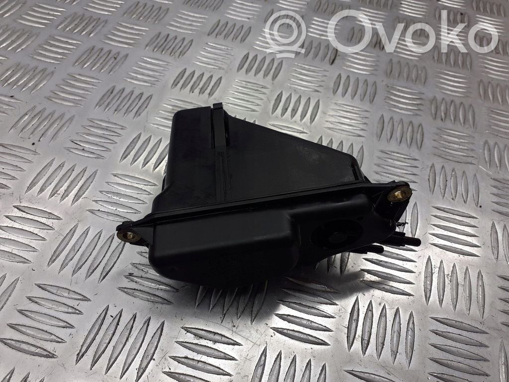 Tyhjiösäiliö   8200056350