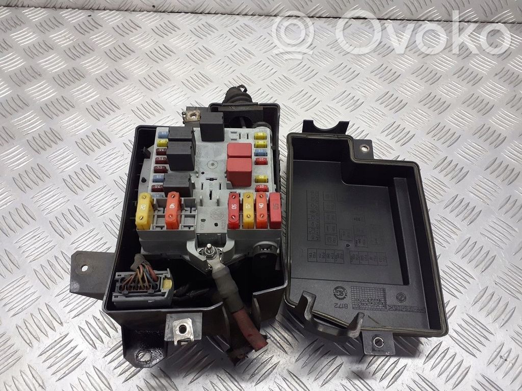 Alfa Romeo 159 Coperchio scatola dei fusibili