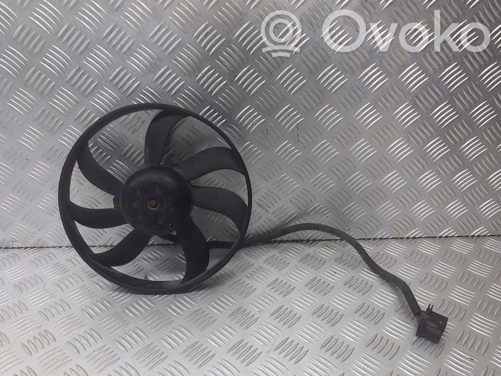 Seat Leon (1M) Ventilatore di raffreddamento elettrico del radiatore 