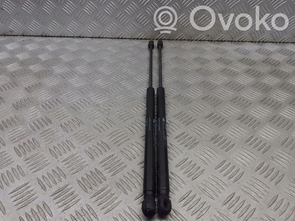 Dacia Sandero Support de levage de hayon