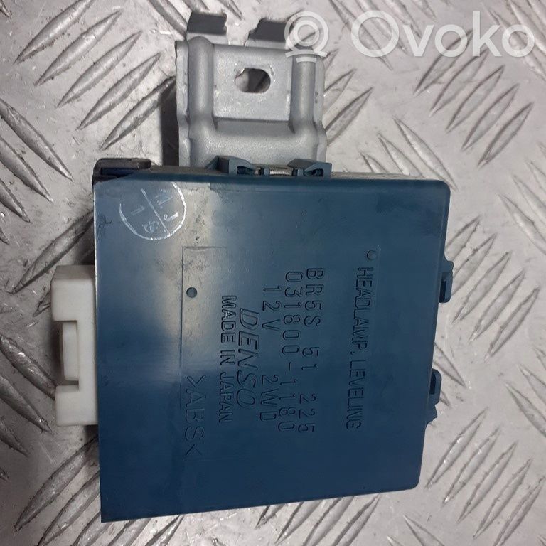 Mazda 3 I Ajovalojen virranrajoitinmoduuli Xenon 