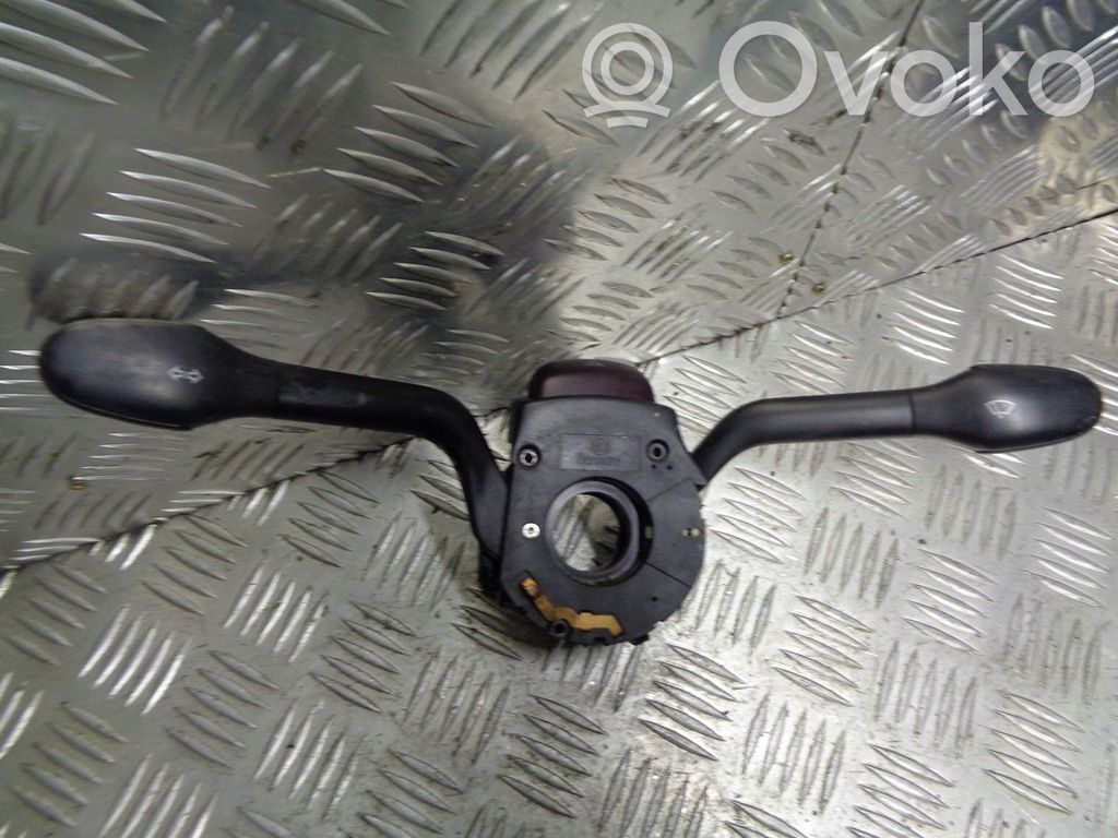 Volkswagen Golf III Interruttore fari e tergicristallo