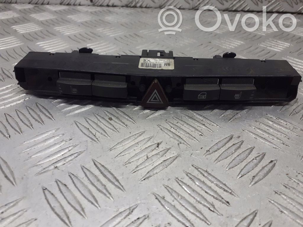 Opel Astra H Interruttore luci di emergenza