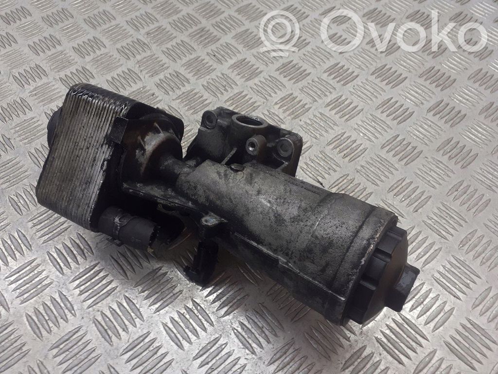 Volkswagen PASSAT B6 Mocowanie / uchwyt filtra oleju 