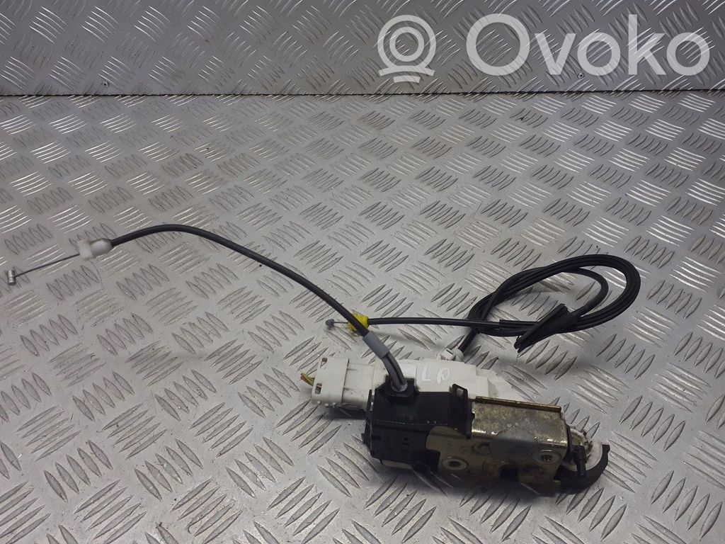 Citroen C4 I Etuoven lukko 