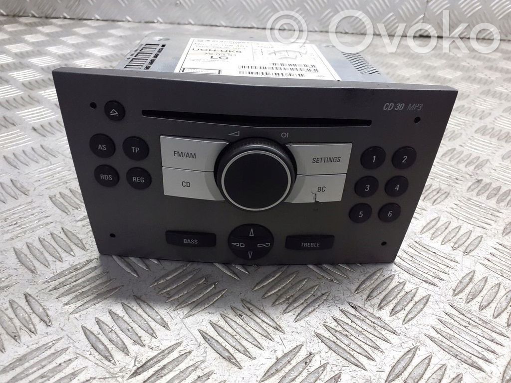 Panel / Radioodtwarzacz CD/DVD/GPS   13188461