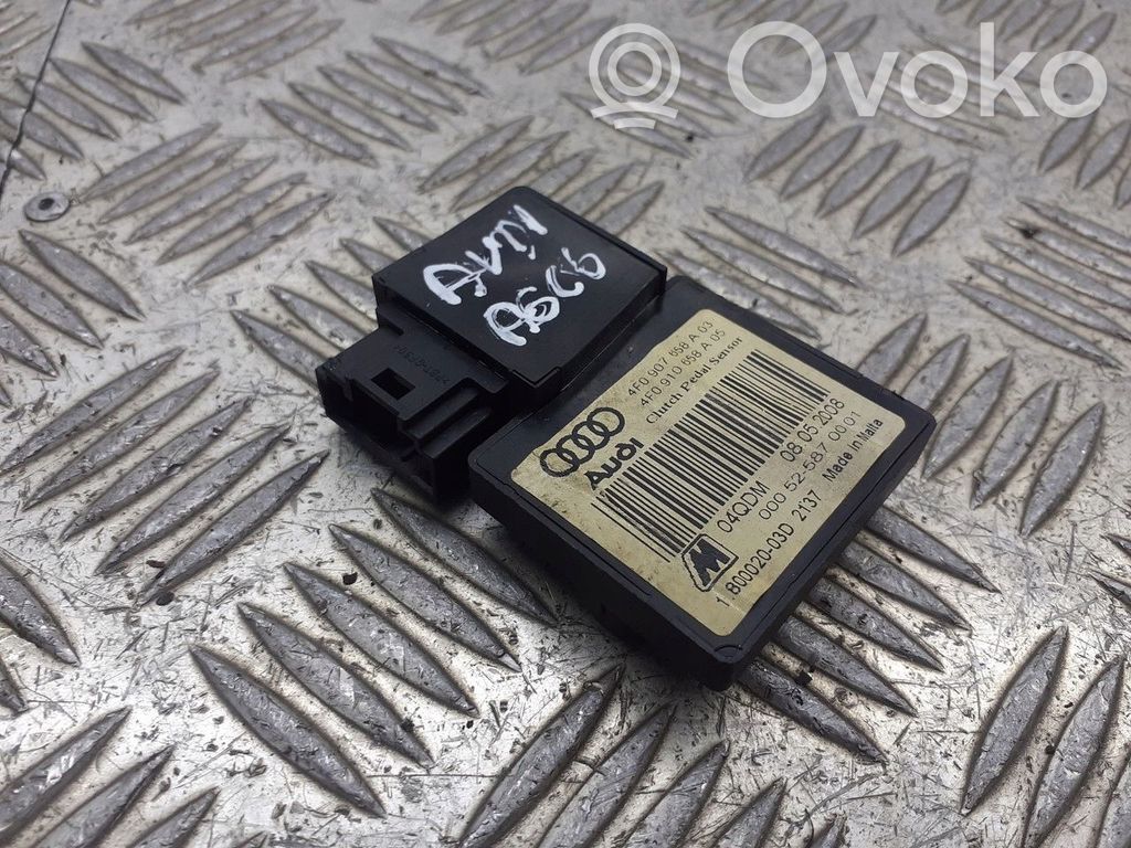 Audi A6 S6 C6 4F Brake pedal sensor switch 