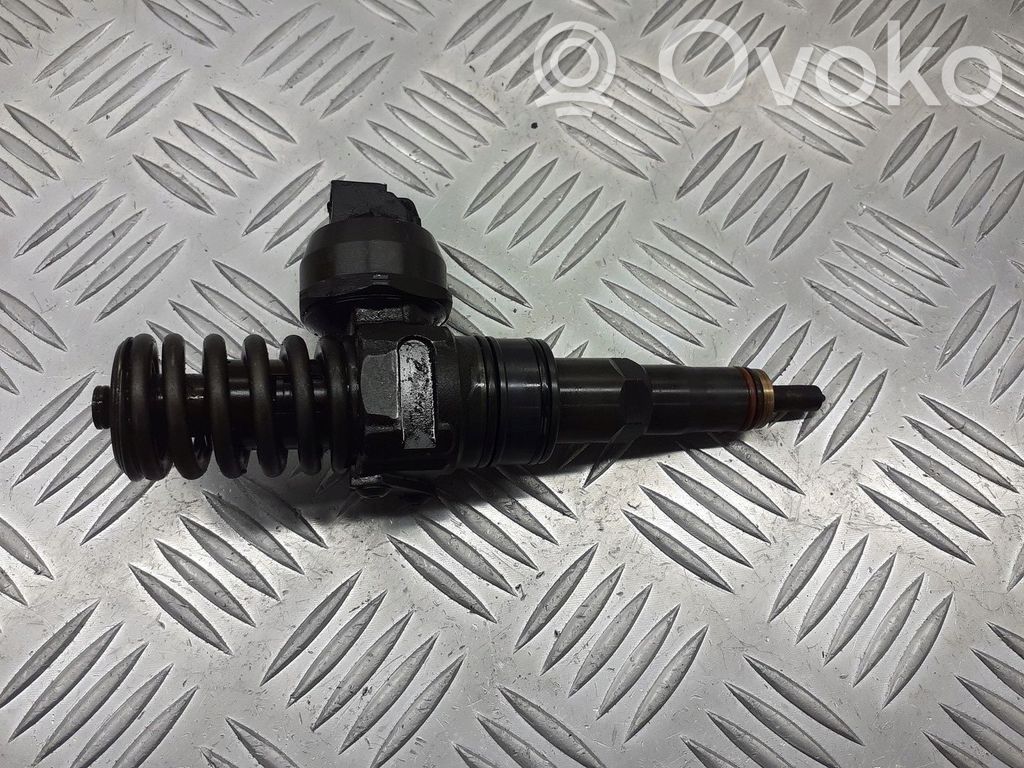 Volkswagen Polo IV 9N3 Set injectoare combustibil 