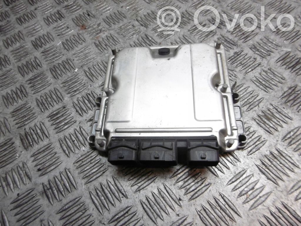 Peugeot 607 Unidad de control/módulo ECU del motor 