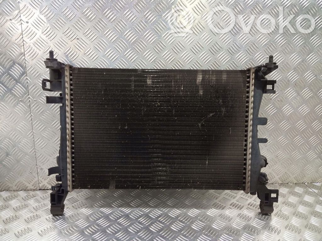 Opel Corsa D Jäähdytinsarja 