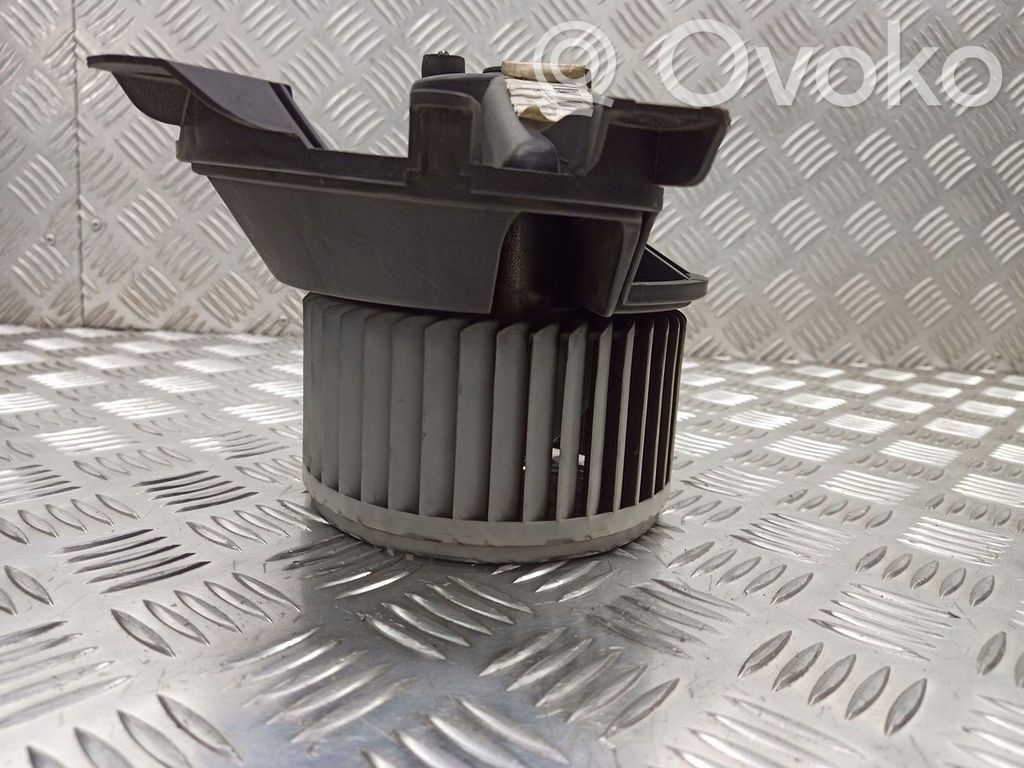 Opel Corsa D Motor aerotermă ușă față 