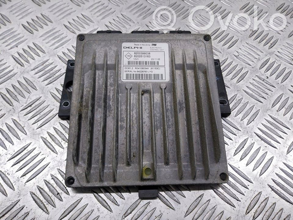 Unité de commande, module ECU de moteur   8200399038