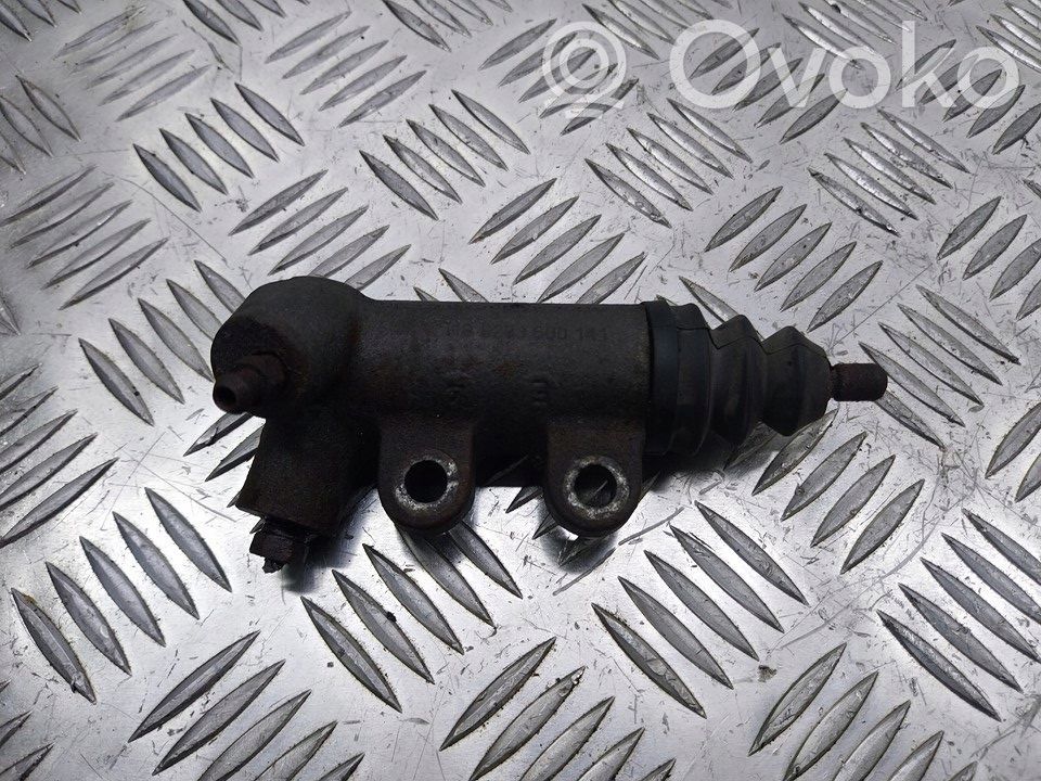 Toyota Starlet (P90) V Cilindro secondario del cuscinetto di rilascio della frizione 
