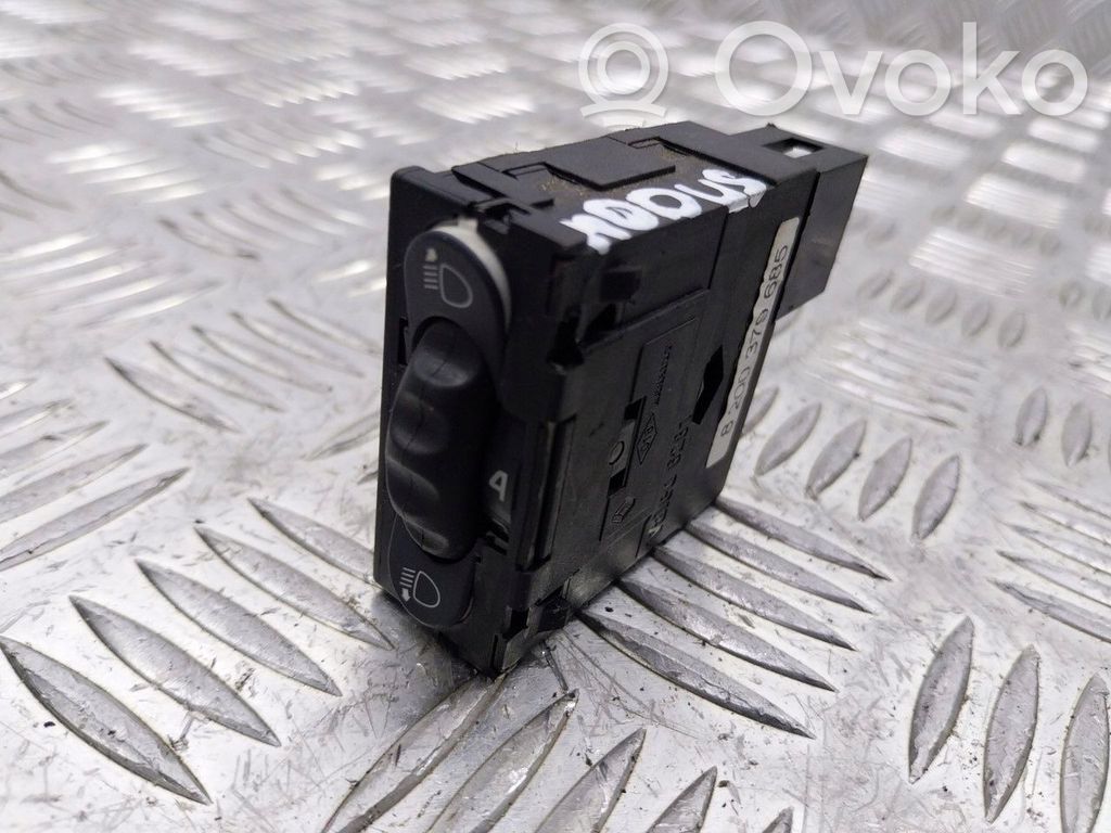 Renault Modus Scheinwerferstellmotor 