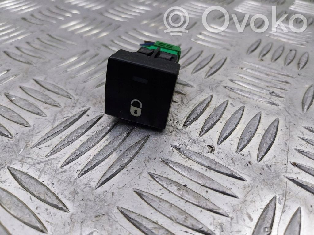 Citroen Berlingo Motor închidere centralizată 