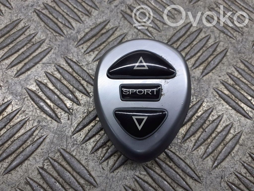 Citroen C5 X Un conjunto de interruptores 