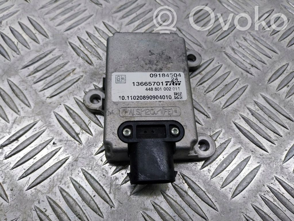 ESP Drehratensensor Querbeschleunigungssensor   13665701