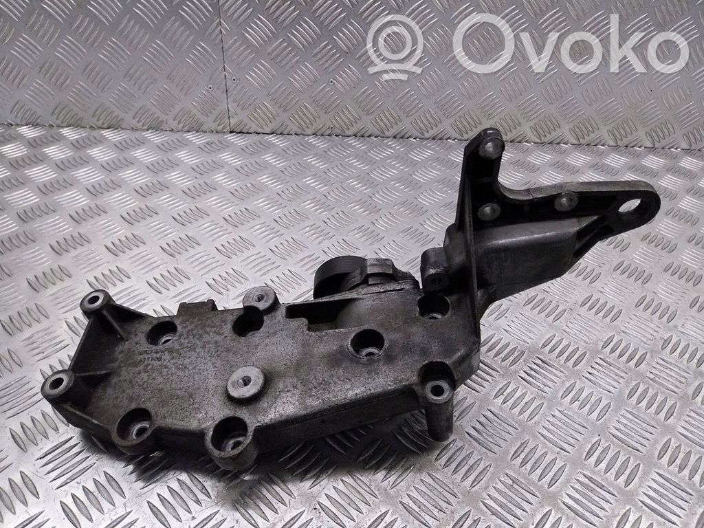 Volvo S40, V40 Suport motor